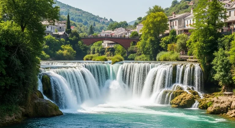 Ce village letton cache la cascade la plus large d'Europe sur 249 mètres